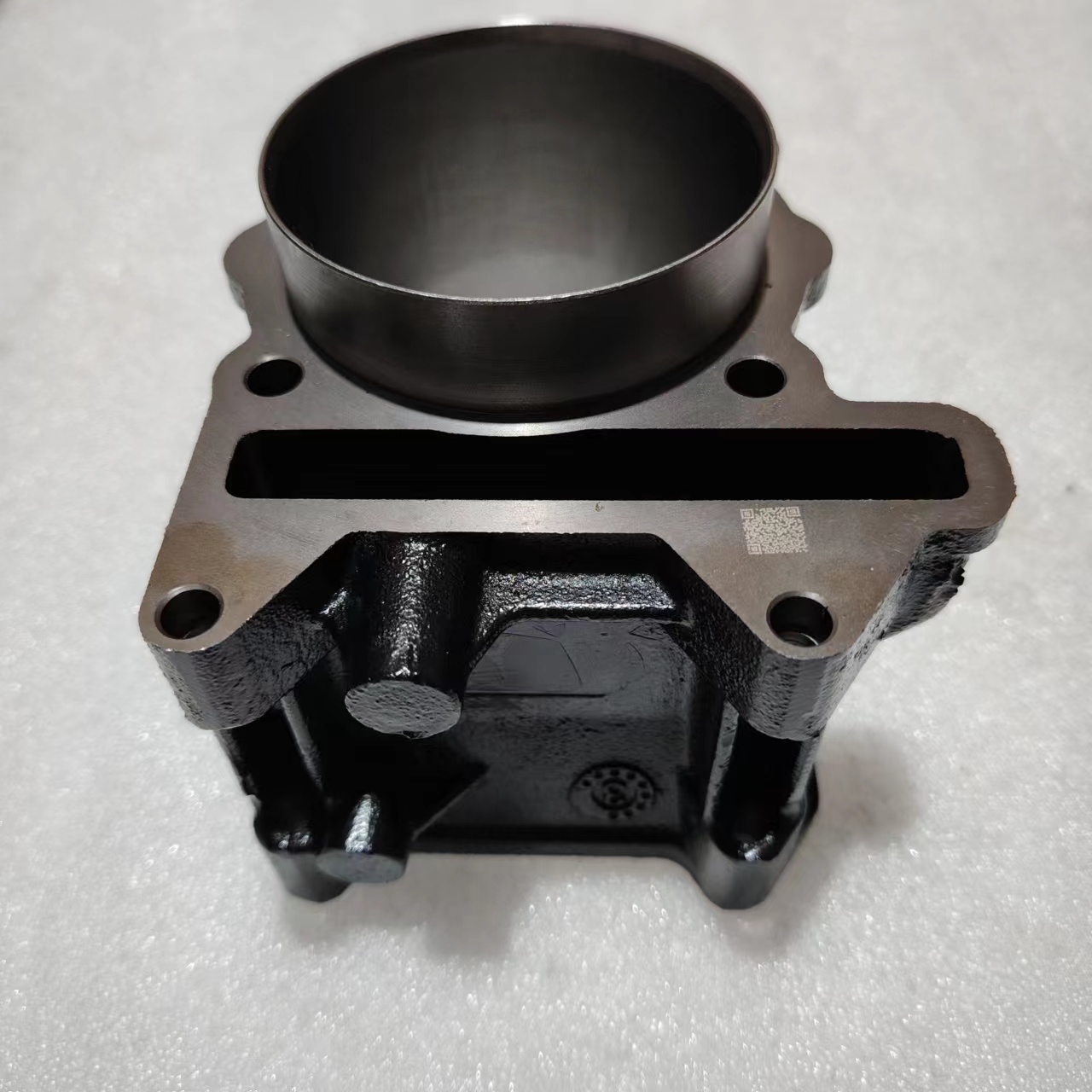 مجموعة اسطوانات محرك الدراجة ا - مراجعة Motorcycle Engine Kit وسعره