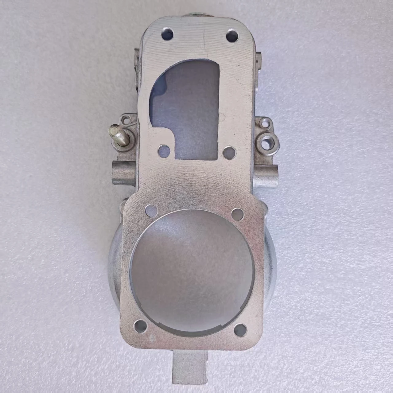 غطاء المحرك الأمامي لدراجة نار - مراجعة Motorcycle Engine Parts وسعره